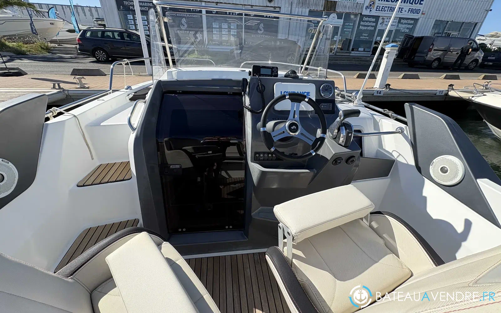 slider 7 Beneteau Flyer 7.7 SUNdeck