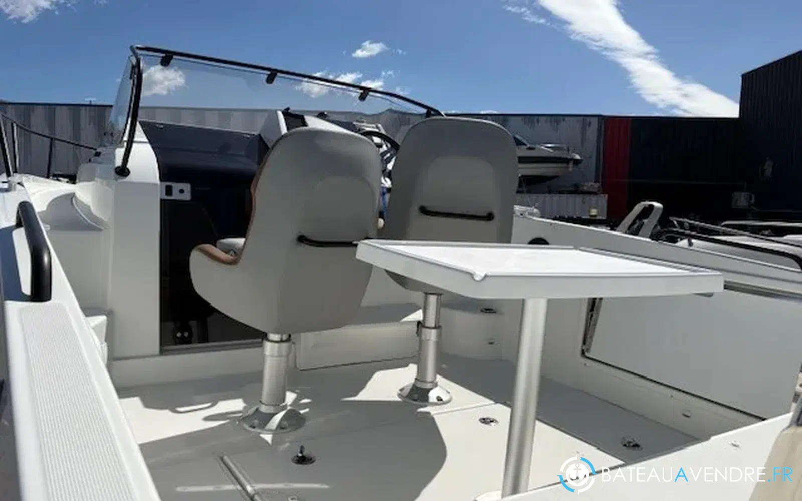 slider 3 Beneteau Flyer 8 SUNdeck V2