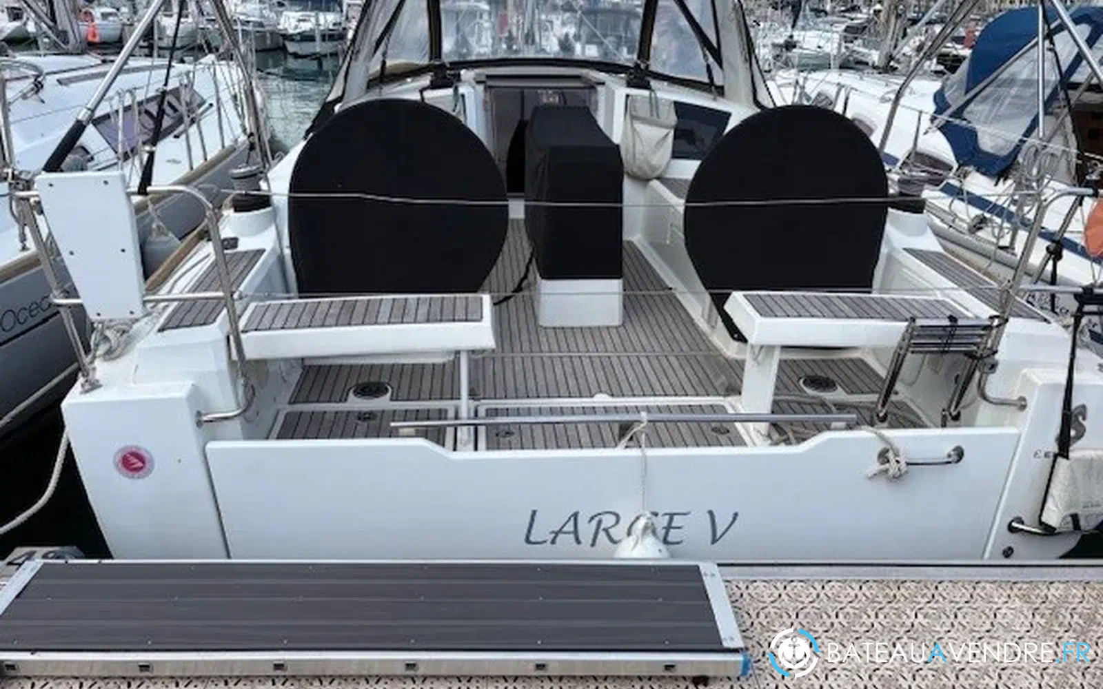 slider 1 Beneteau Oceanis 35.1
