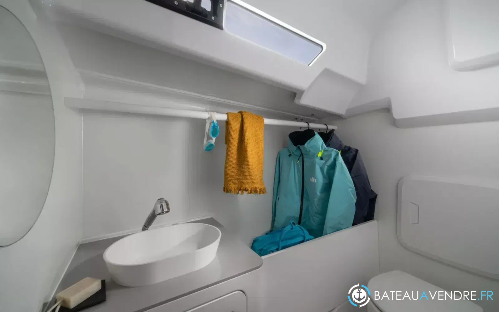 slider 10 Beneteau First 30