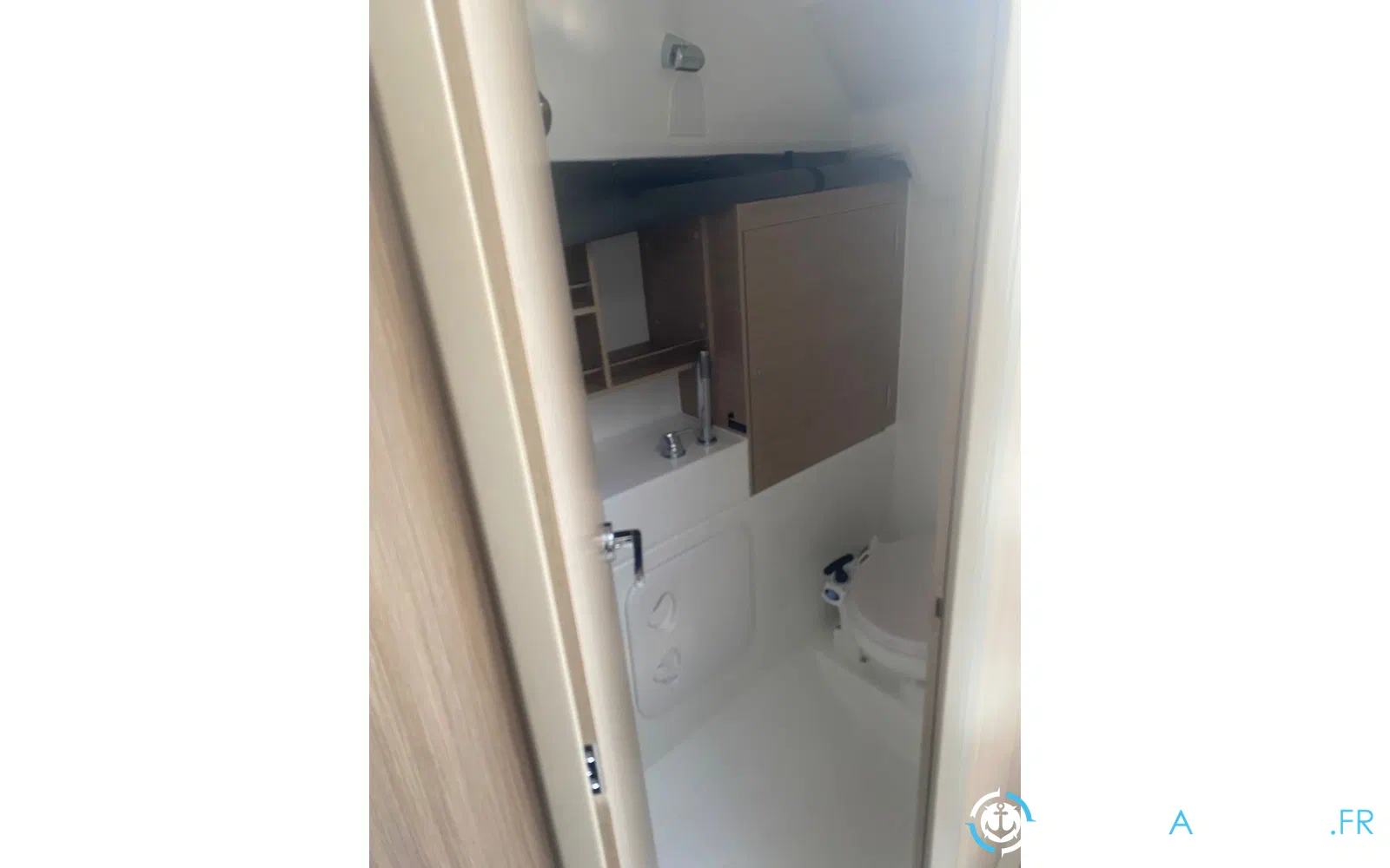 slider 16 Beneteau Oceanis 30.1