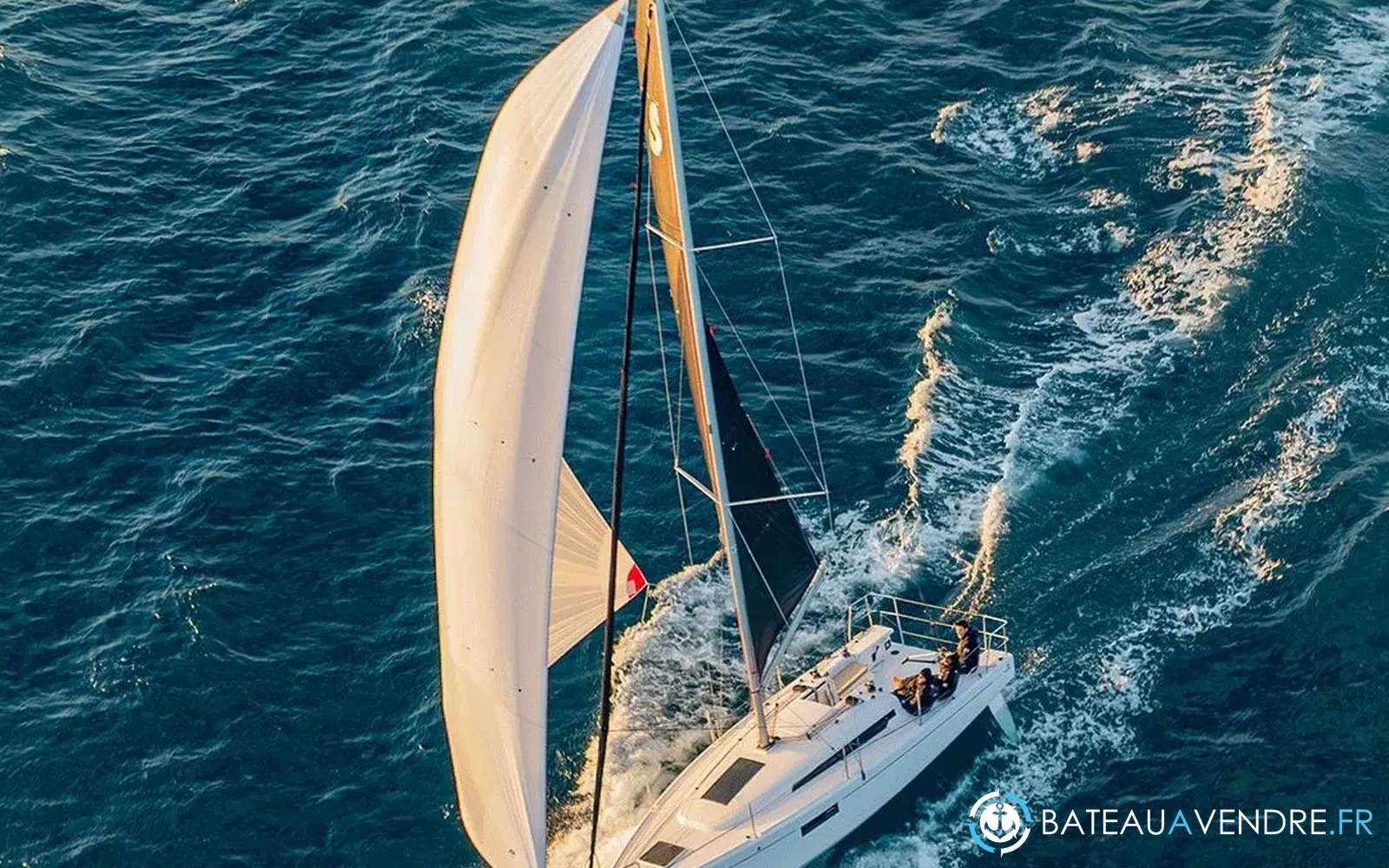 slider 12 Beneteau First 30