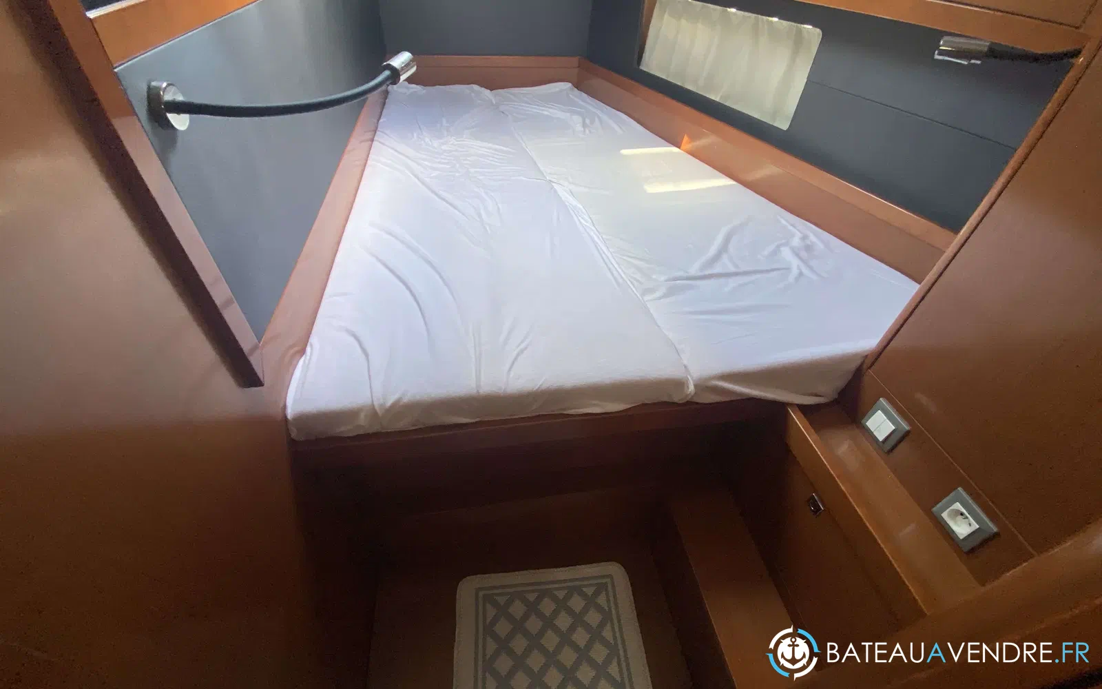slider 10 Beneteau Oceanis 55