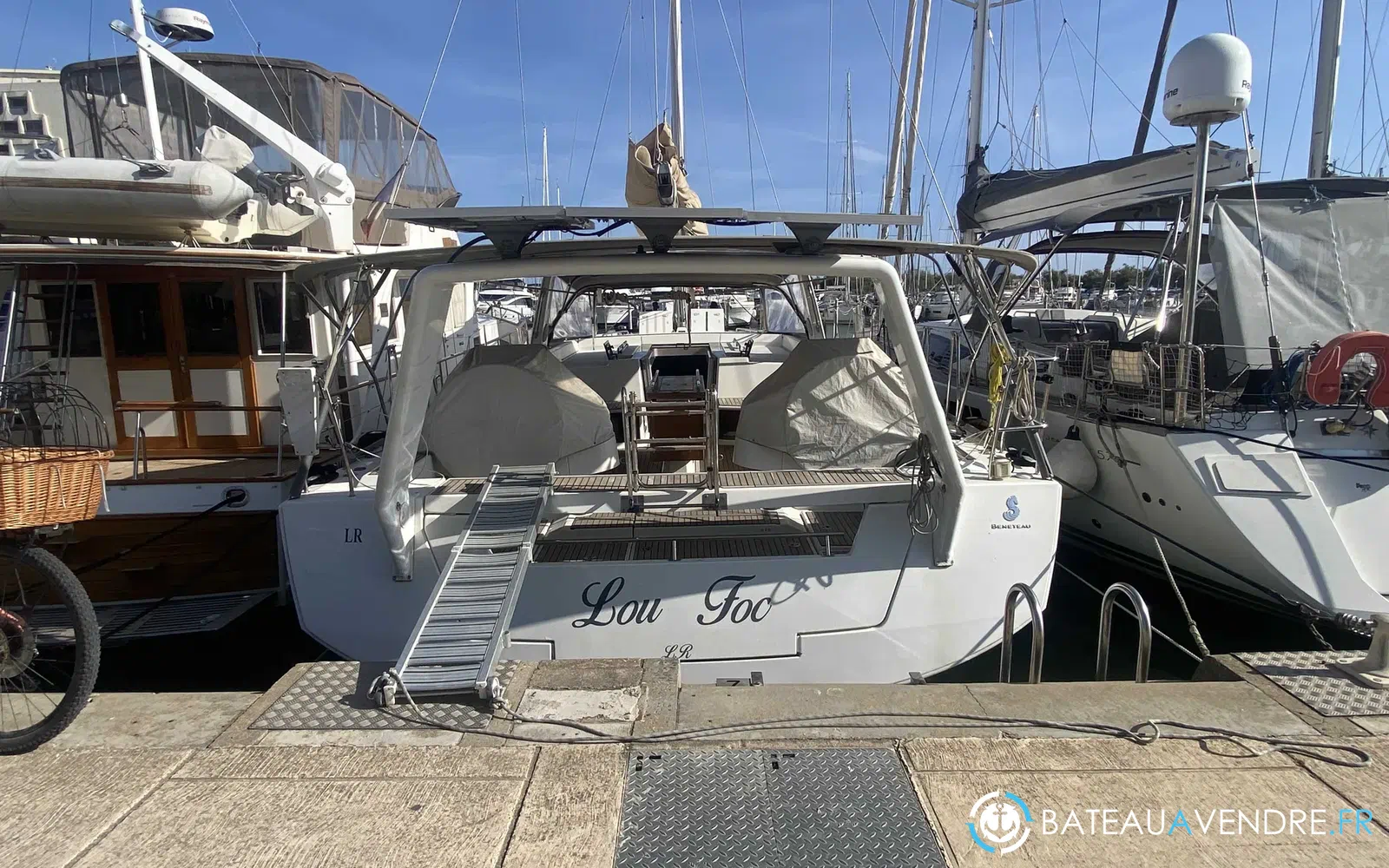 slider 1 Beneteau Oceanis 55