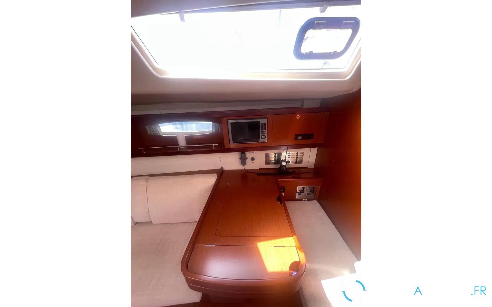 slider 13 Beneteau Oceanis 54
