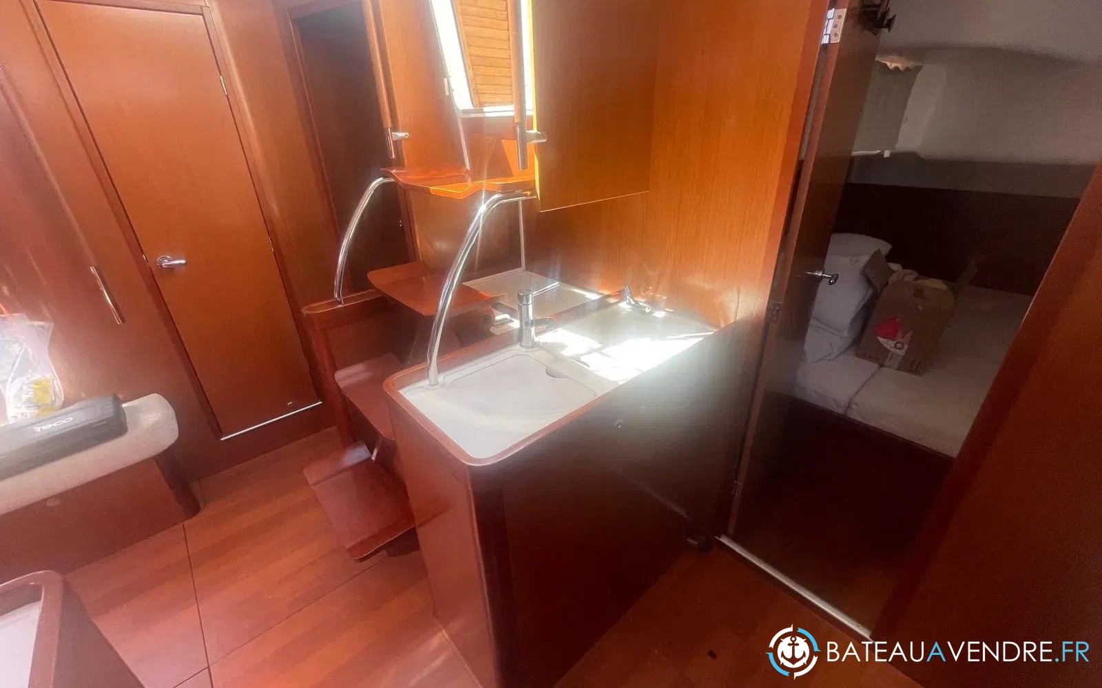 slider 8 Beneteau Oceanis 54