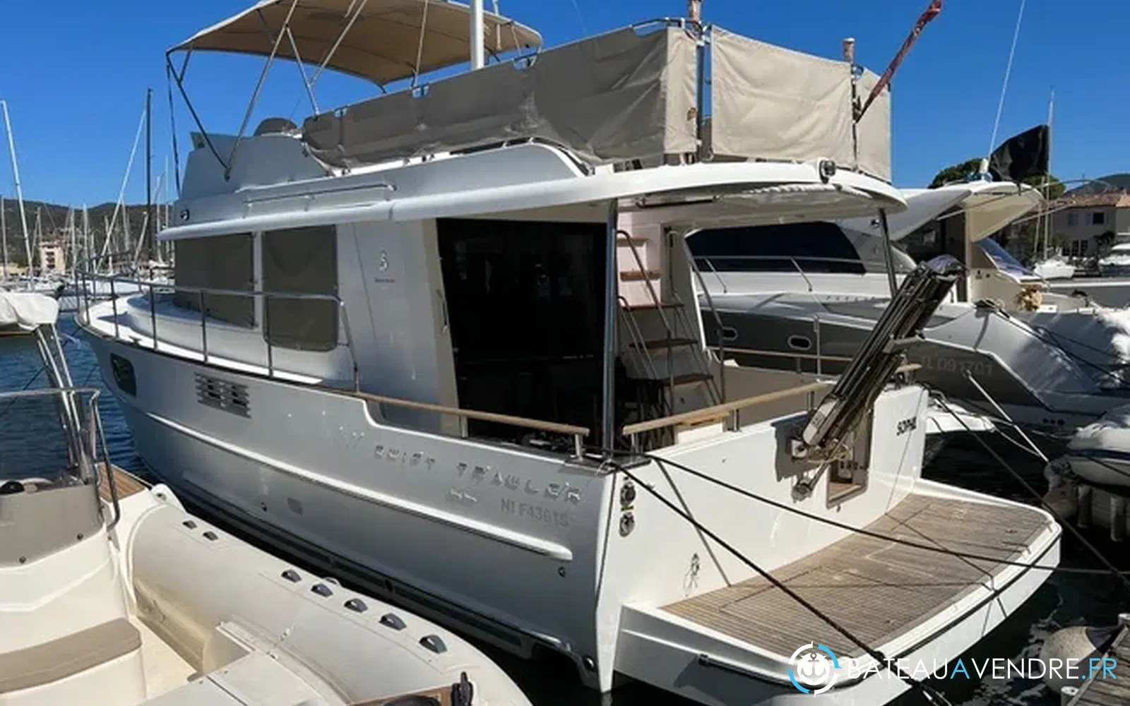 slider 0 Beneteau Swift Trawler 44