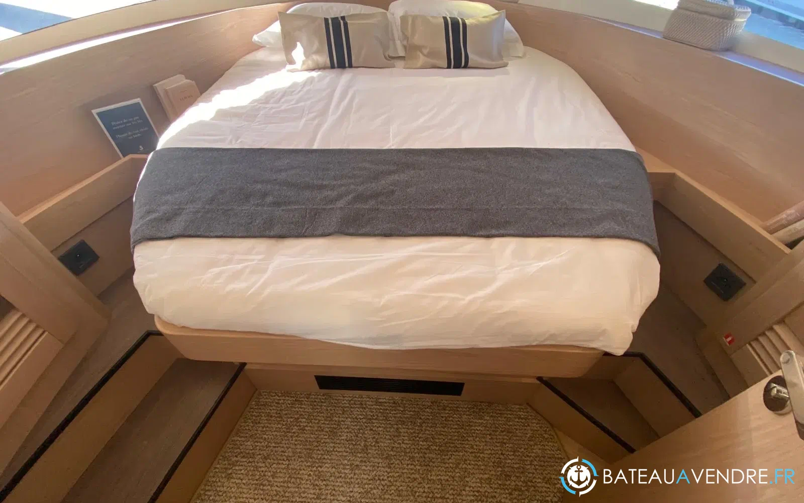 slider 7 Beneteau Swift Trawler 37 Fly