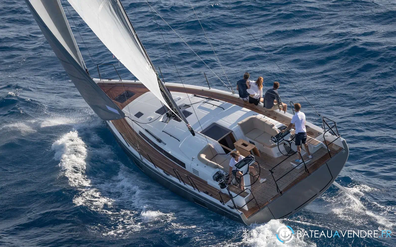 slider 0 Beneteau First 44