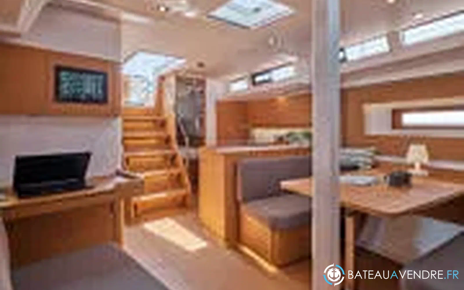 slider 3 Beneteau First 44
