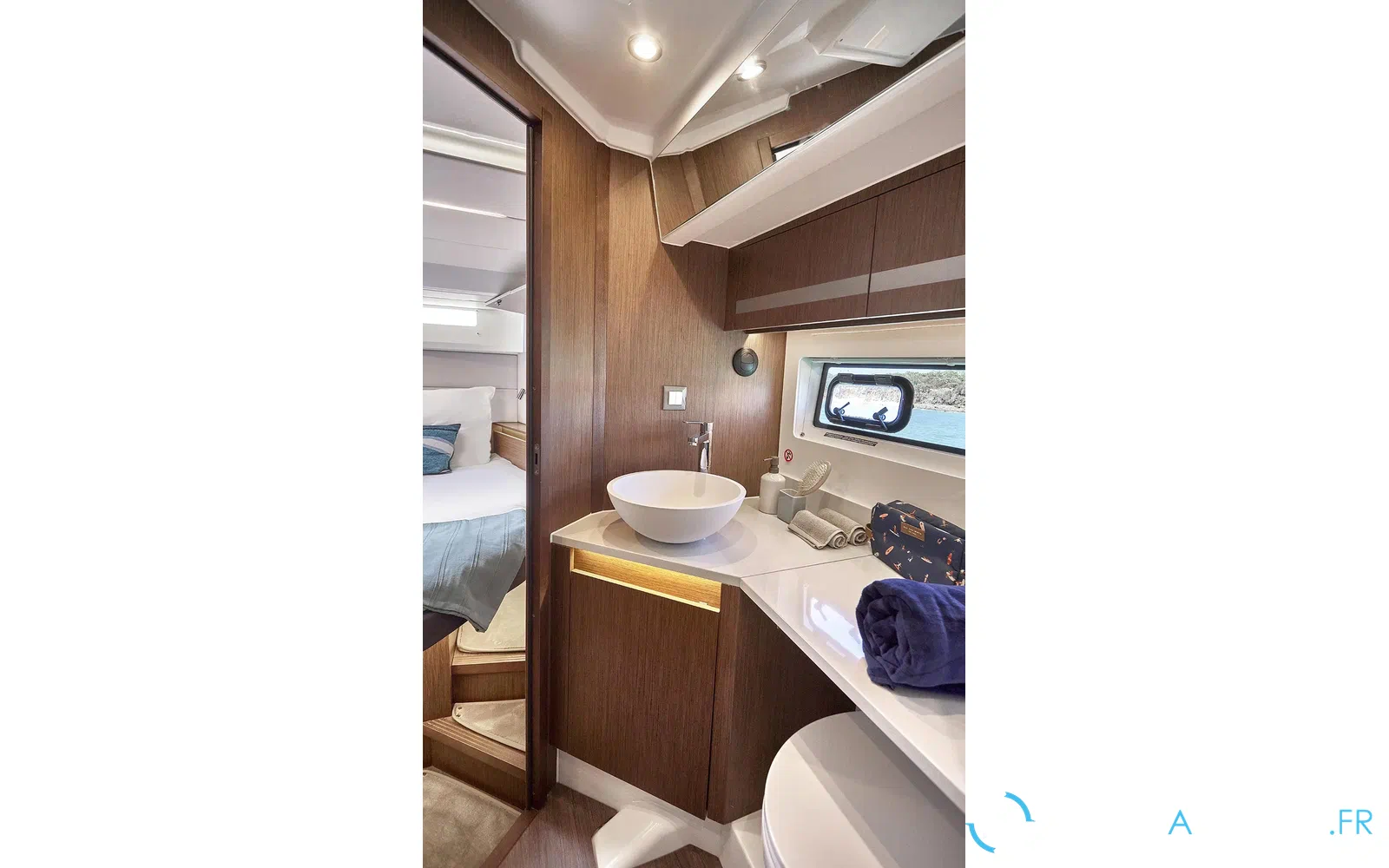 slider 5 Beneteau Antares 12