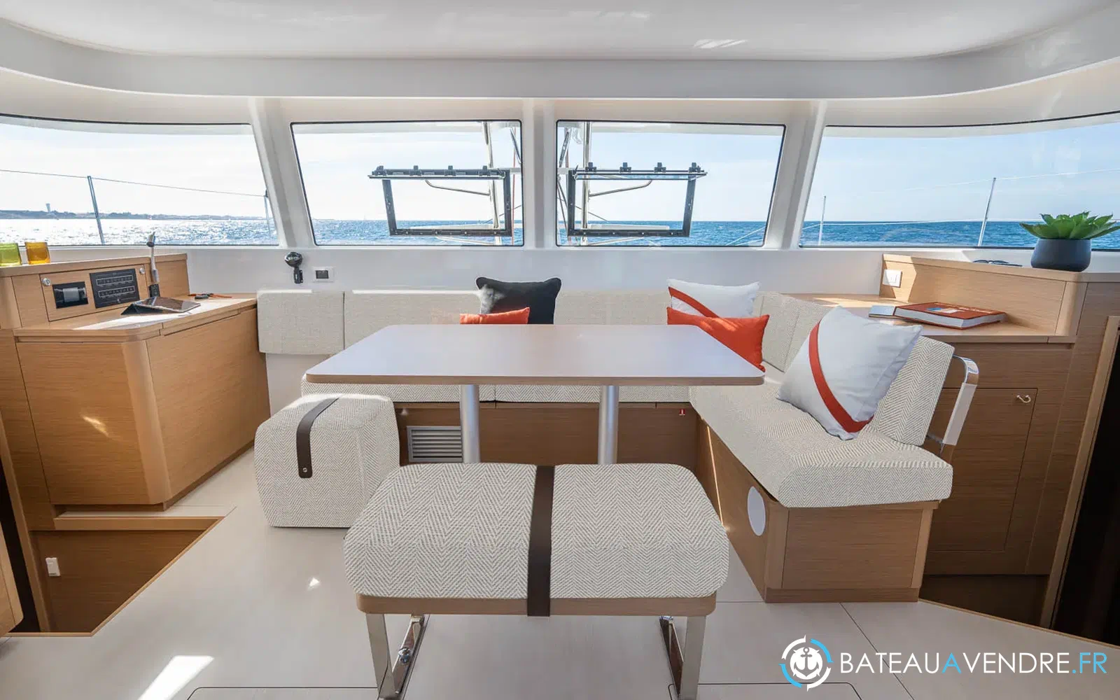 slider 11 Excess Catamarans Excess 14