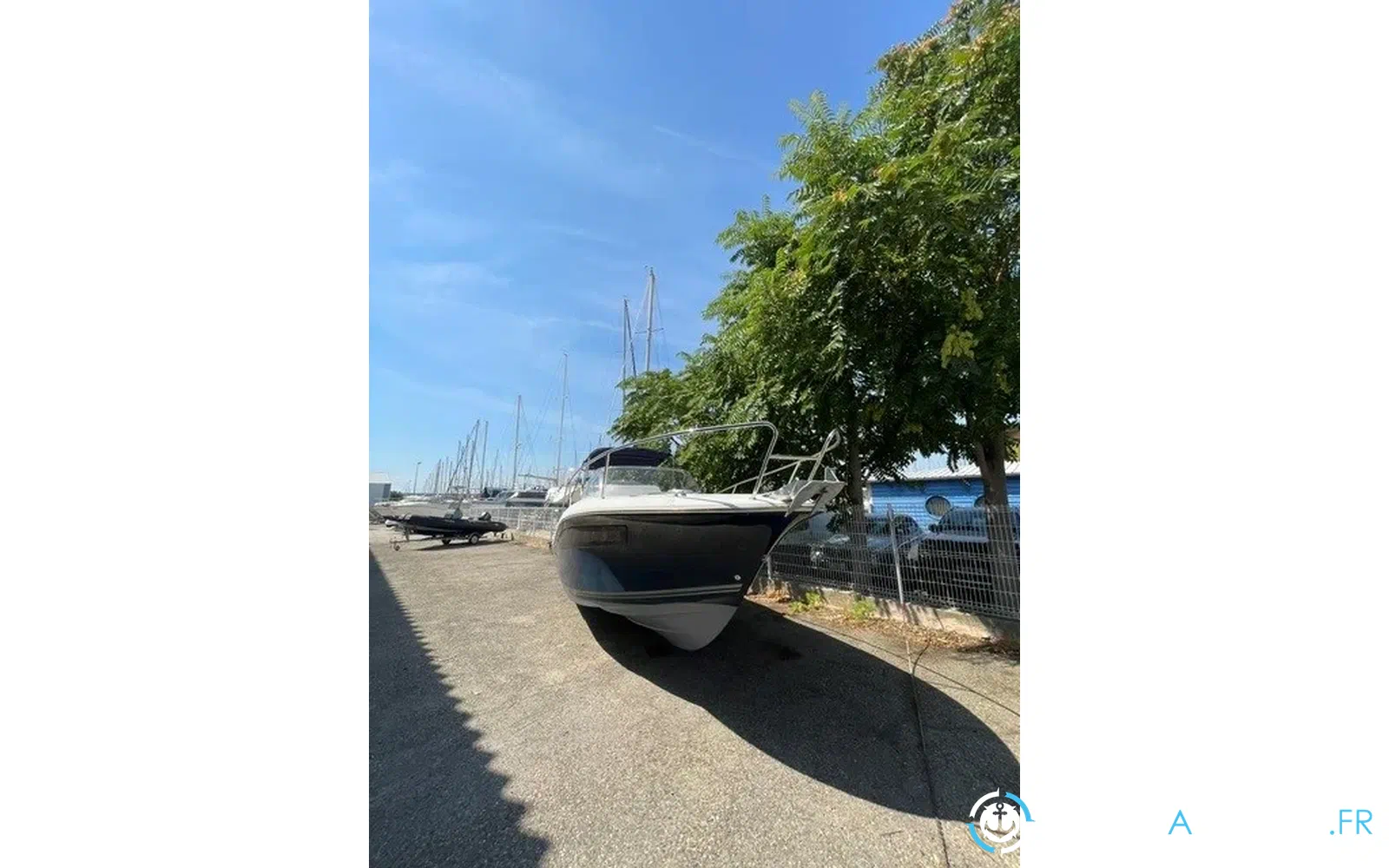 slider 18 Jeanneau Cap Camarat 7.5 WA