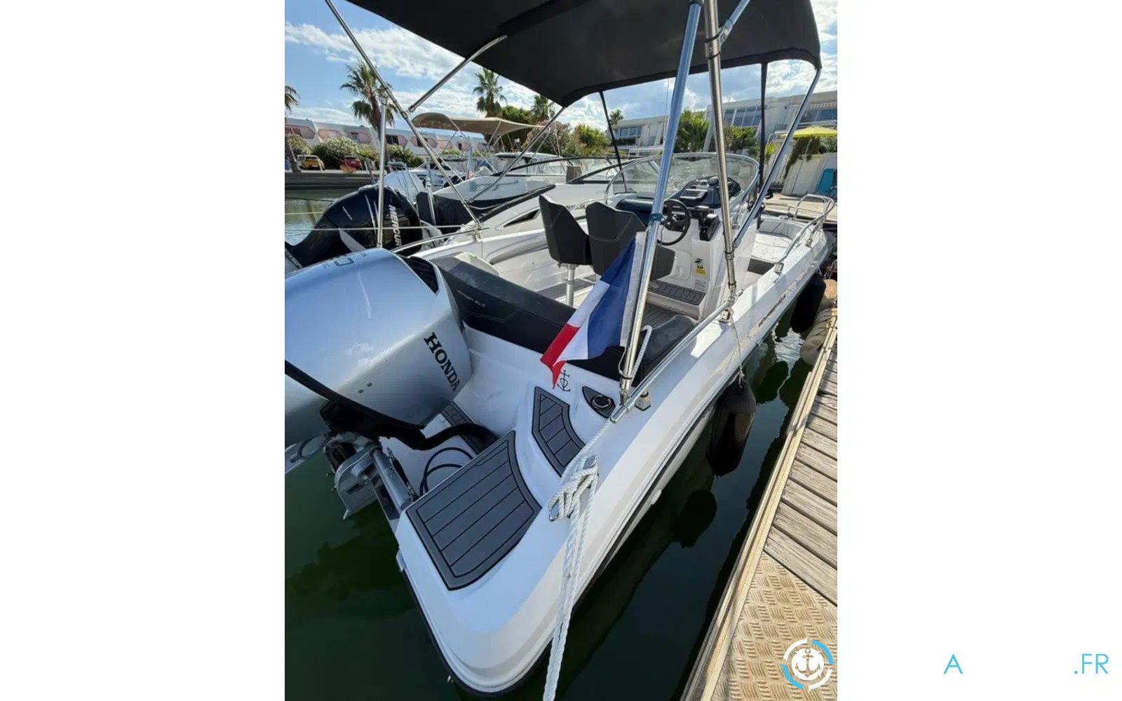 slider 3 Ranieri Voyager 21 S