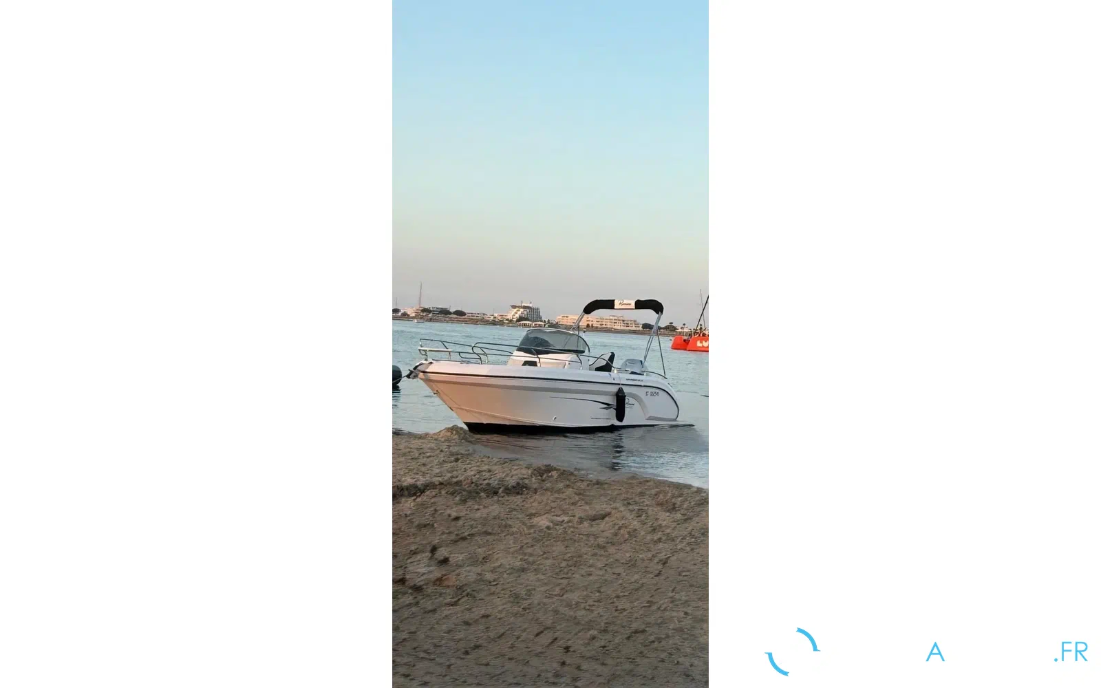 slider 5 Ranieri Voyager 21 S