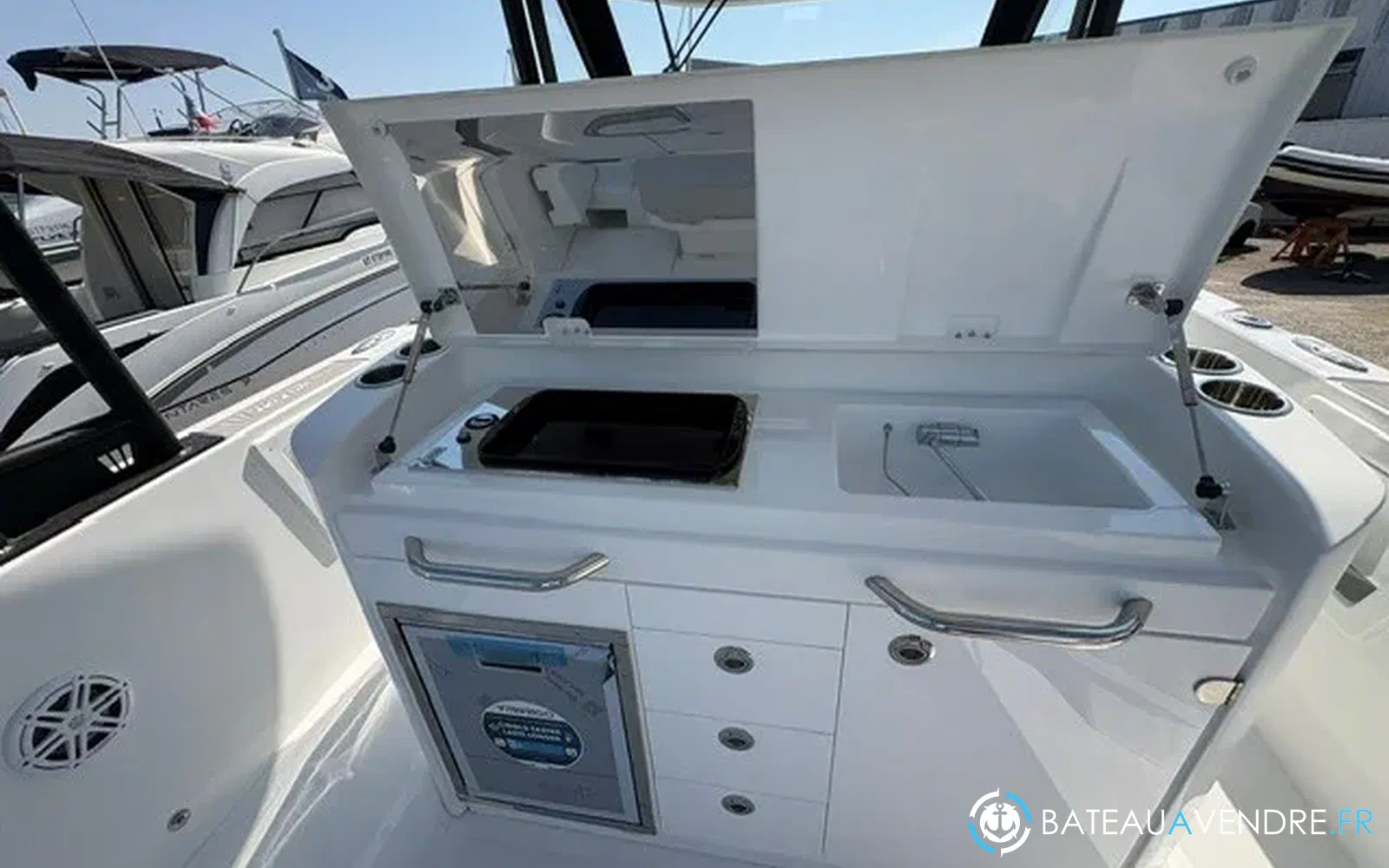 slider 15 Wellcraft 28 T-Top