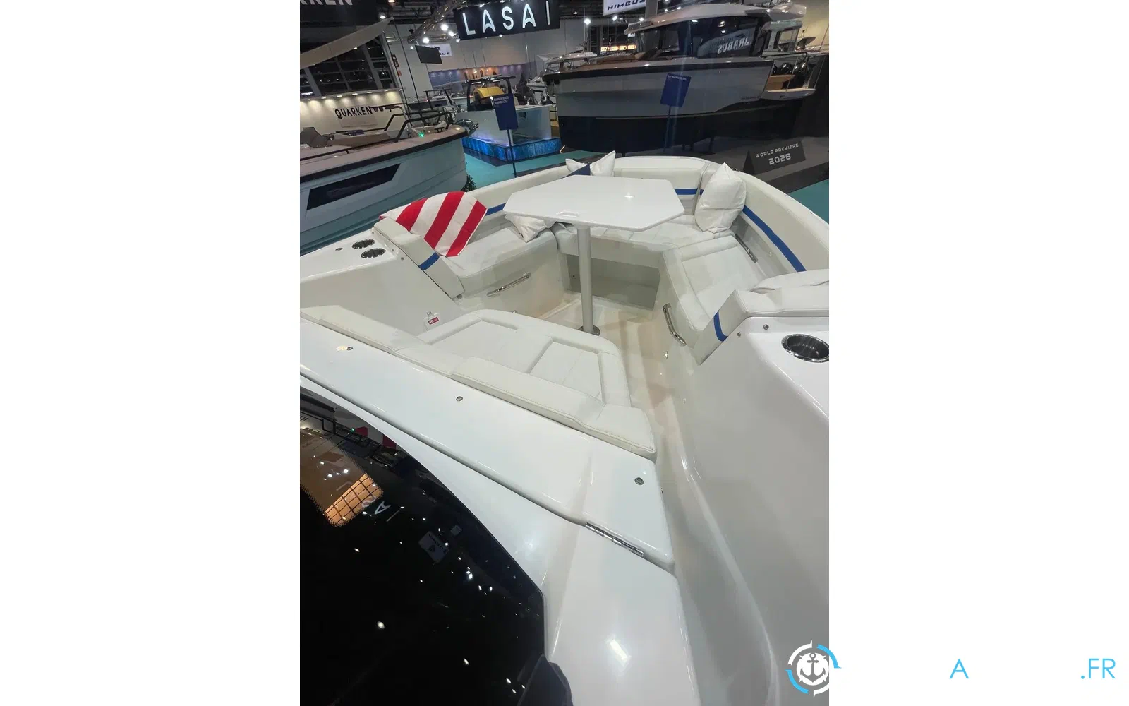 slider 17 Wellcraft 28 T-Top