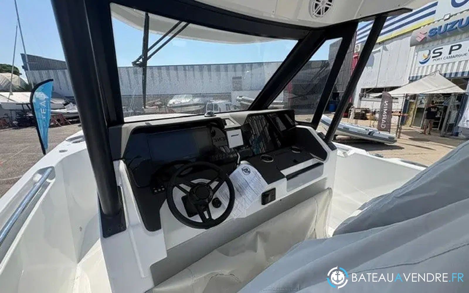 slider 3 Wellcraft 28 T-Top