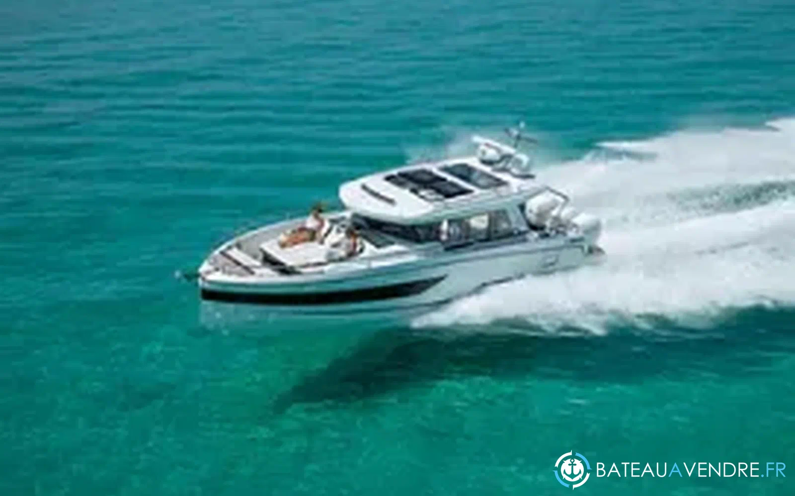 slider 1 Wellcraft 38 Explorer