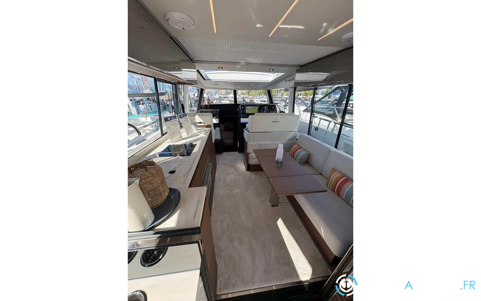 slider 3 Wellcraft 44 Explorer