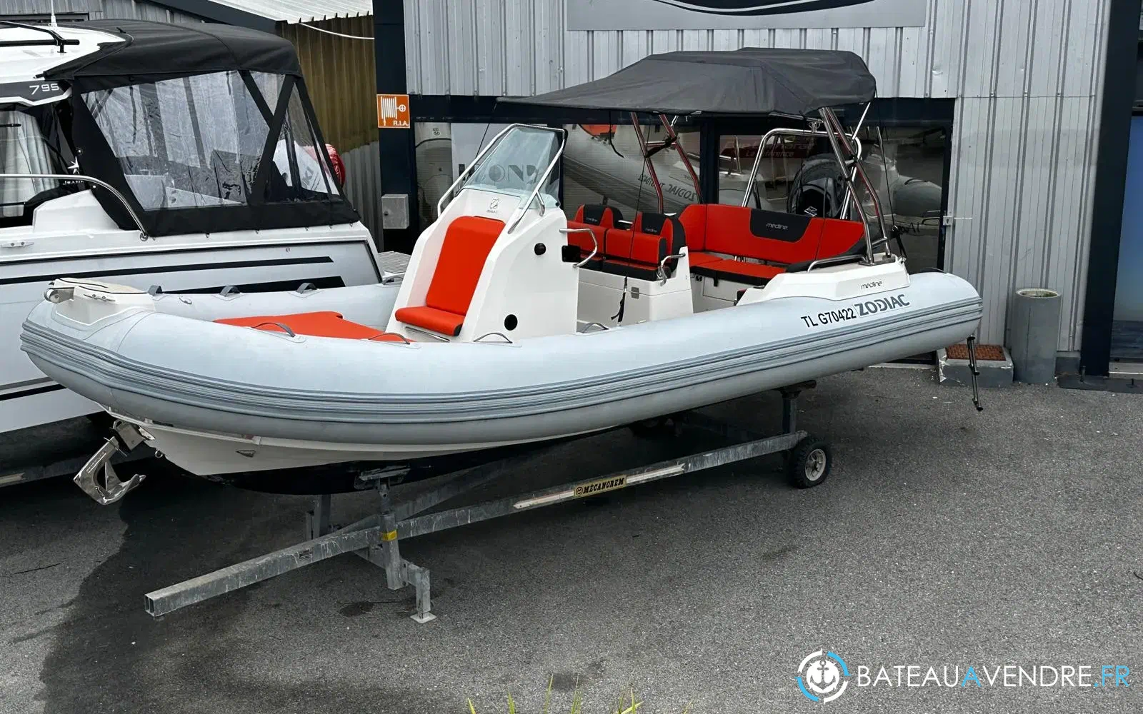 slider 0 Zodiac Medline 6.8 Neo