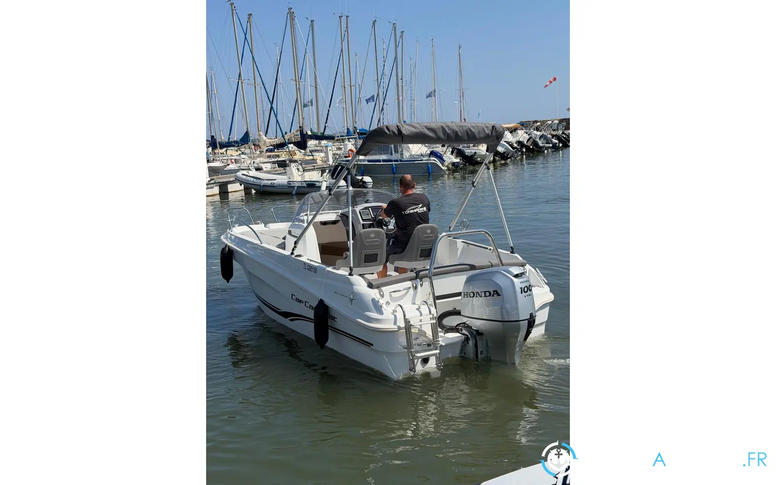 slider 9 Jeanneau Cap Camarat 5.5 WA Serie 2