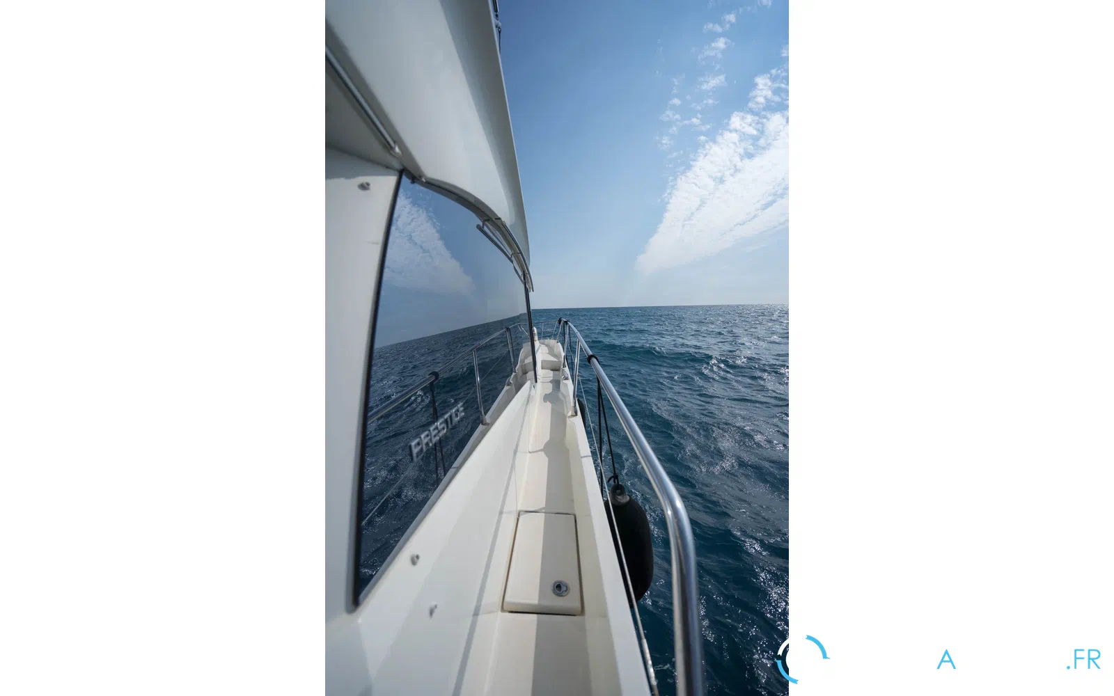 slider 26 Prestige Yachts 520 Fly