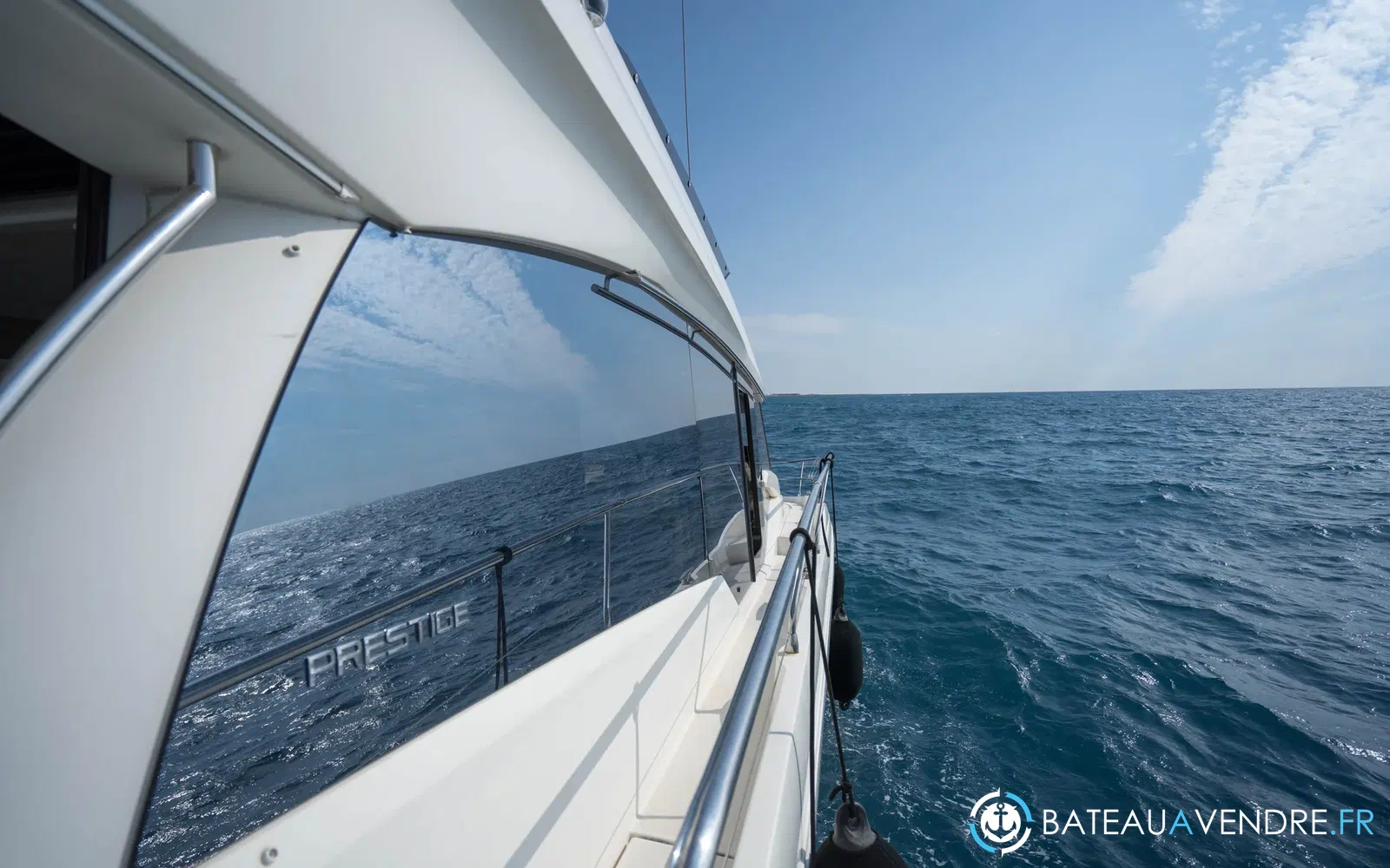 slider 27 Prestige Yachts 520 Fly