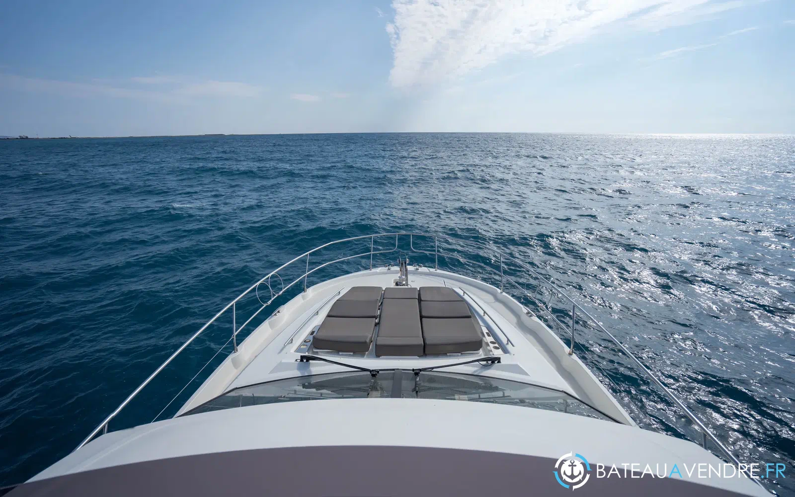 slider 28 Prestige Yachts 520 Fly