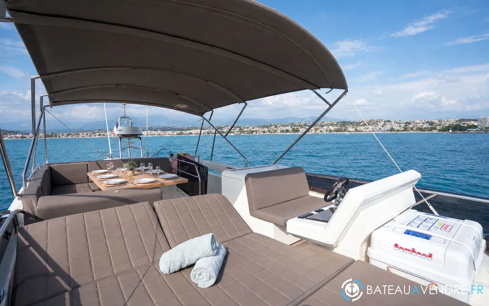 slider 37 Prestige Yachts 520 Fly