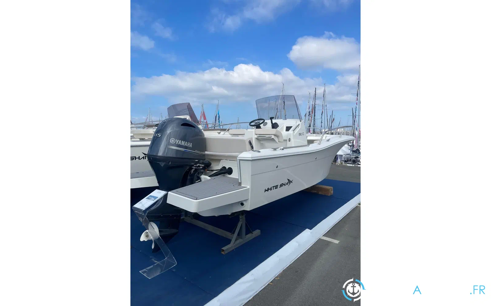 slider 2 White Shark 190 CC