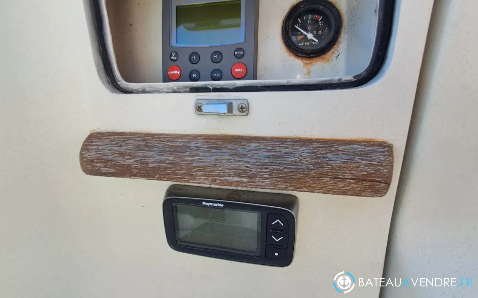 slider 18 Elan Motoryachts Elan 43