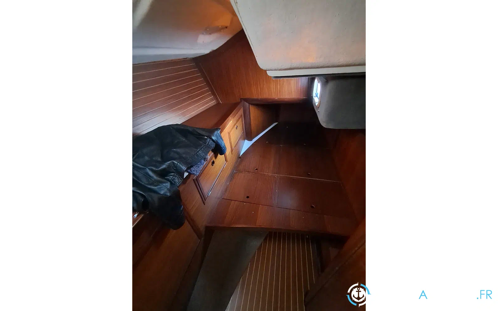 slider 7 Elan Motoryachts Elan 43