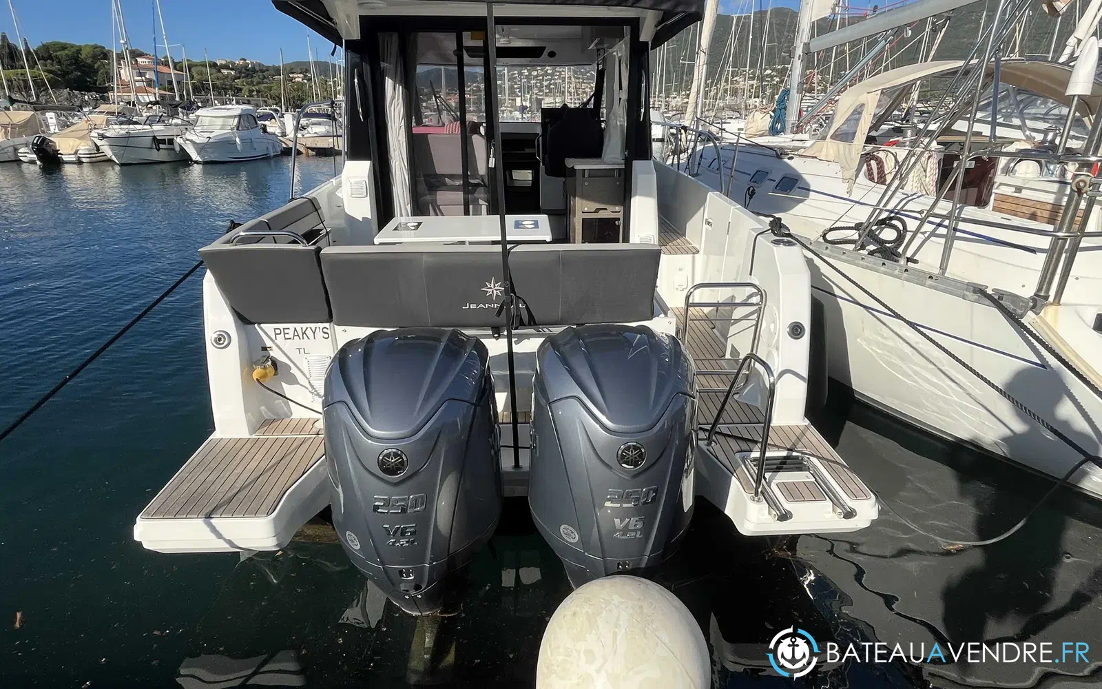 slider 3 Jeanneau Merry Fisher 895 Serie 2