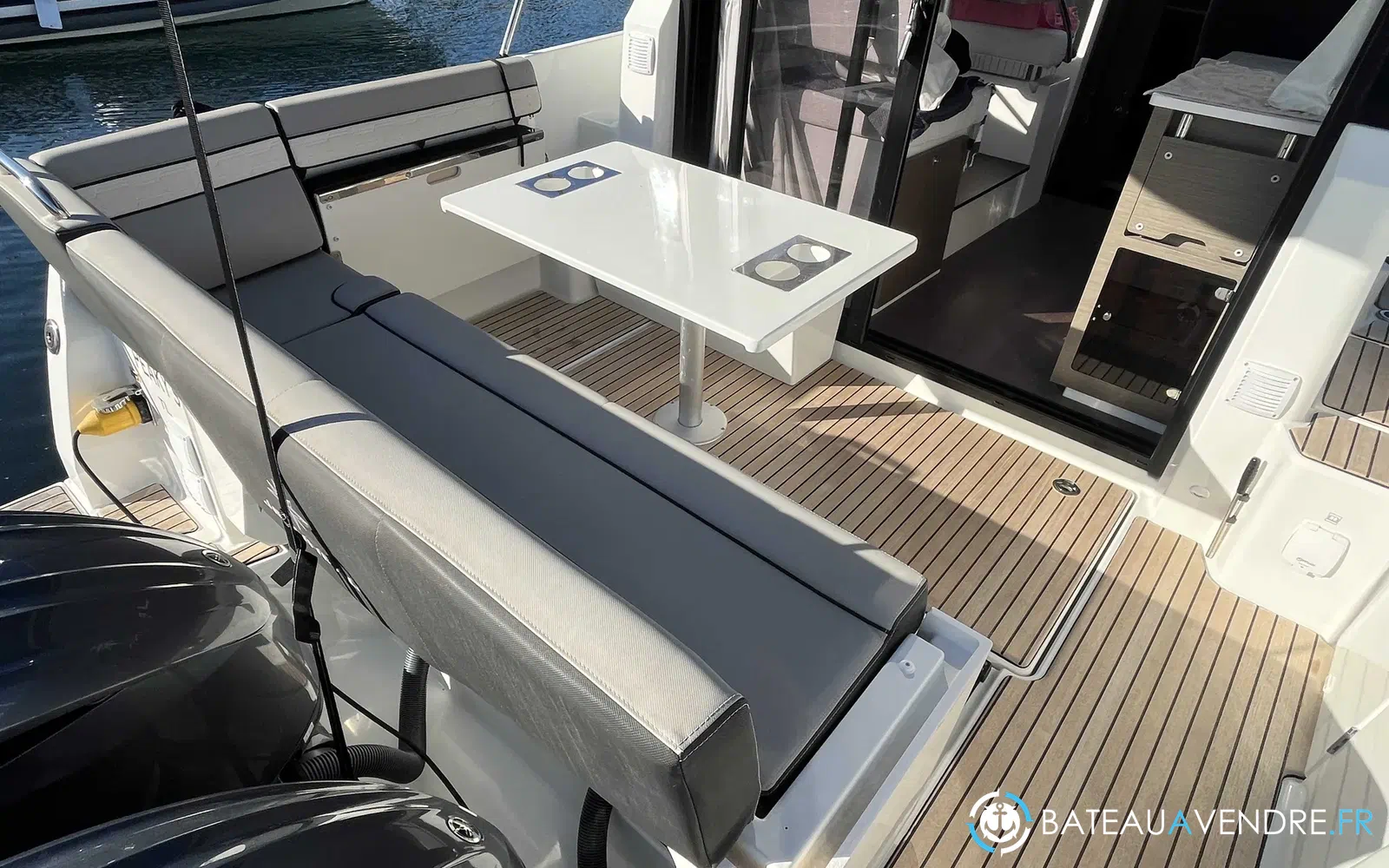slider 5 Jeanneau Merry Fisher 895 Serie 2
