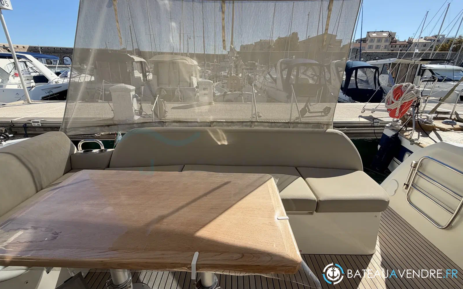 slider 15 Prestige Yachts 420 Fly
