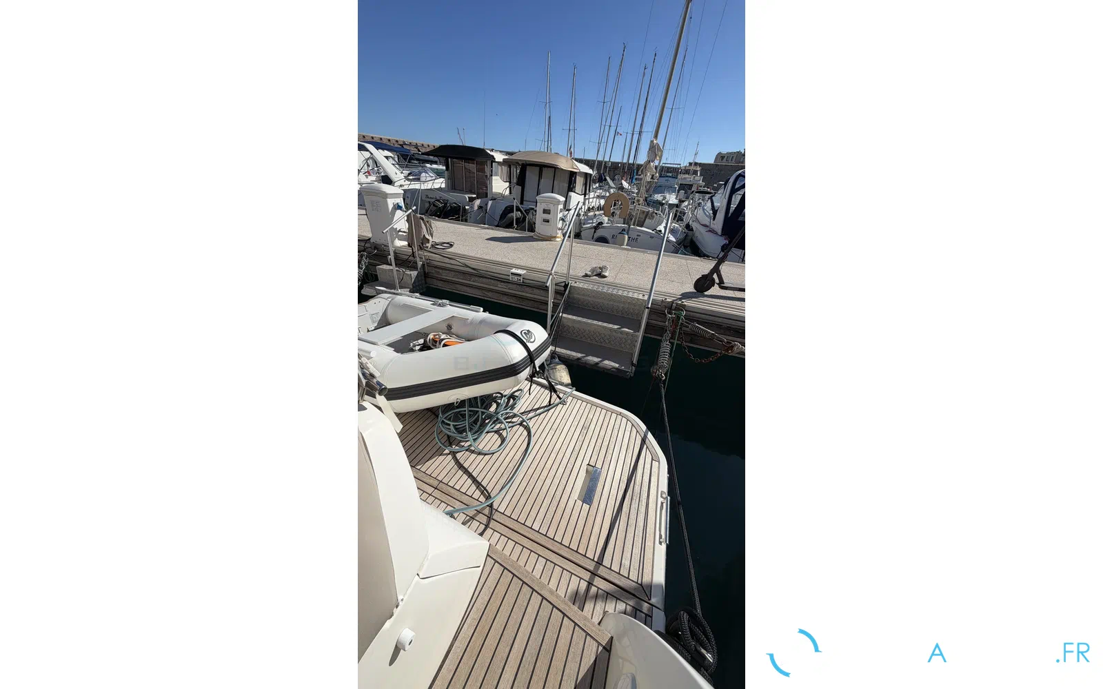 slider 4 Prestige Yachts 420 Fly