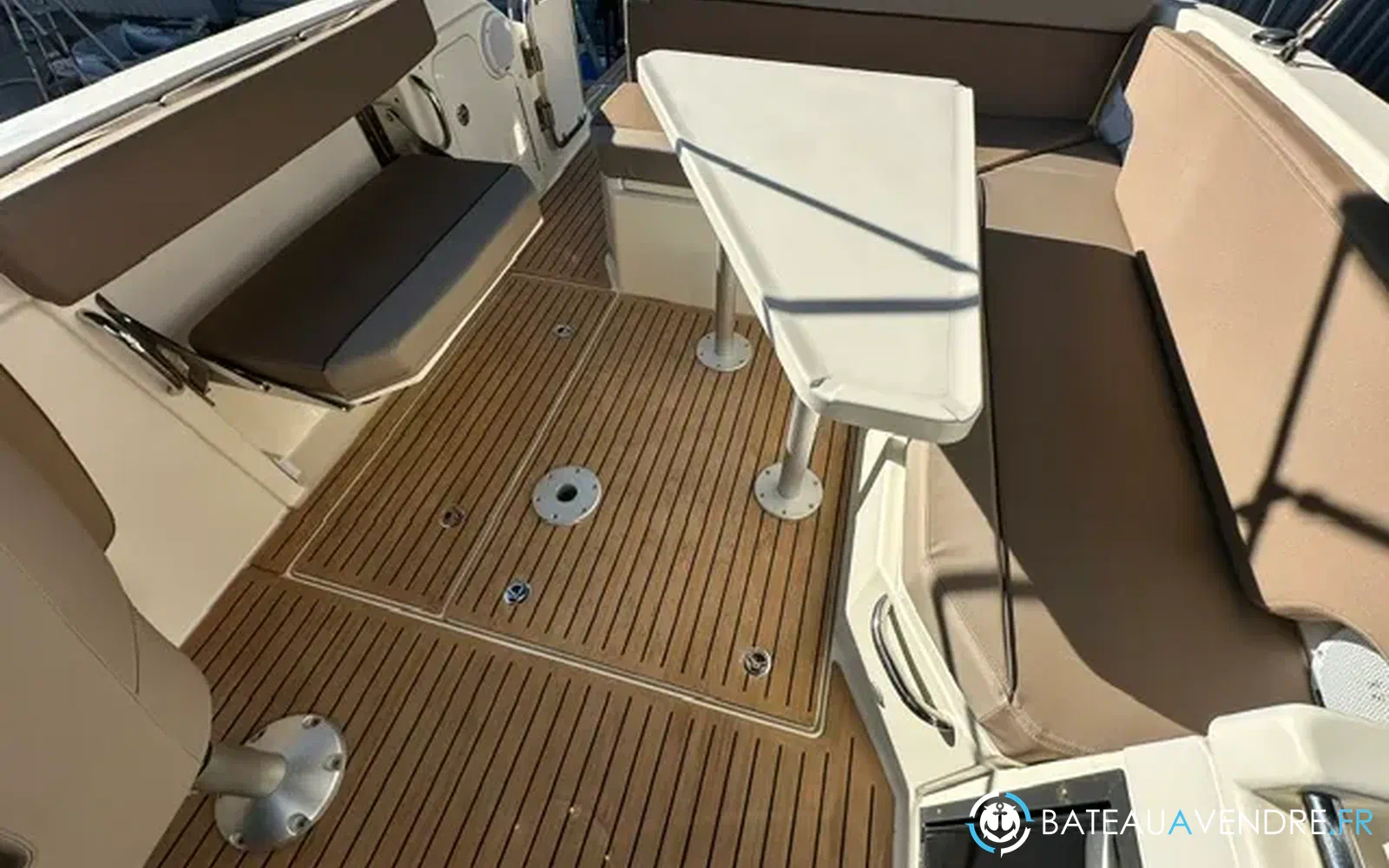 slider 17 Quicksilver 805 Sundeck