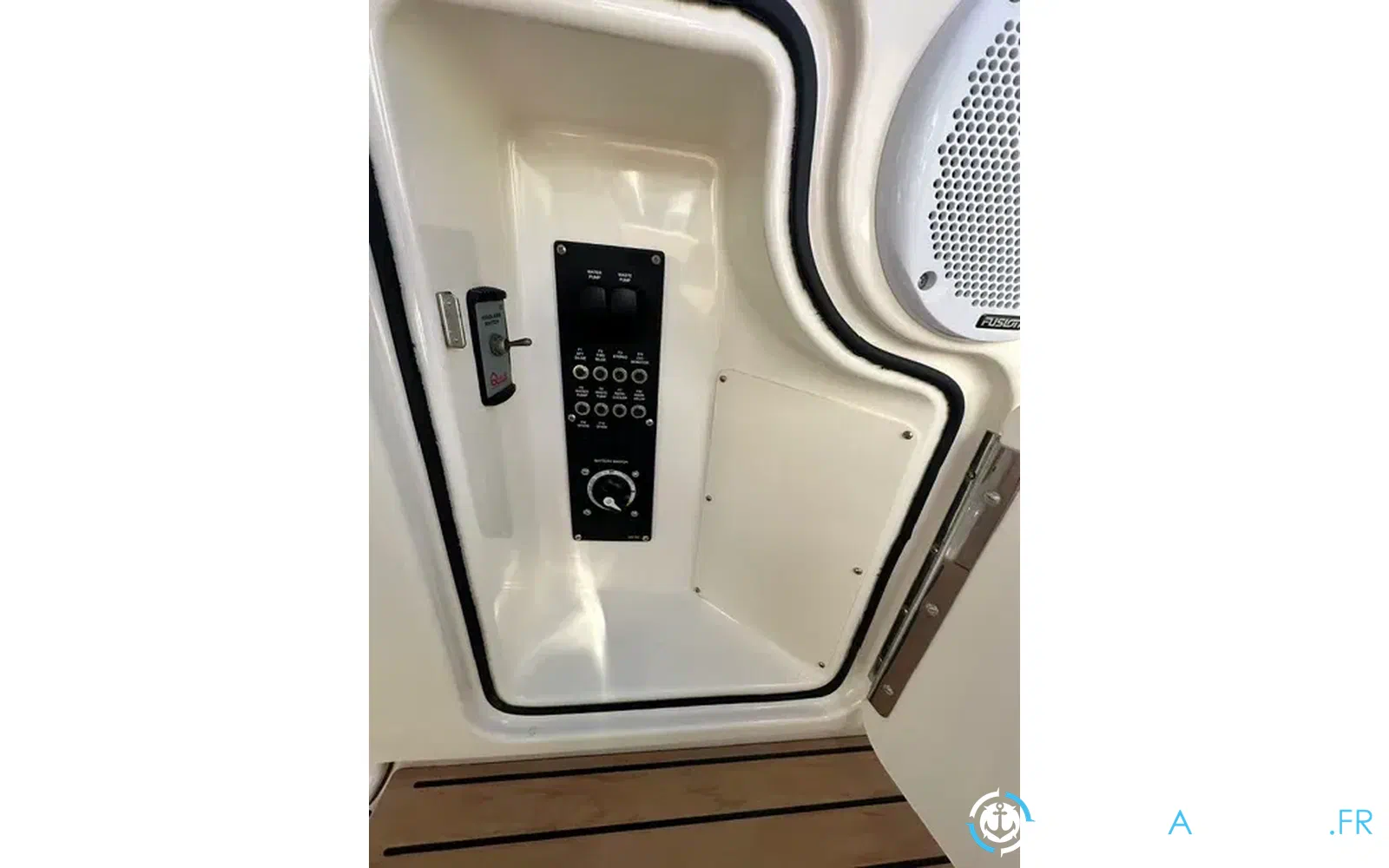 slider 19 Quicksilver 805 Sundeck