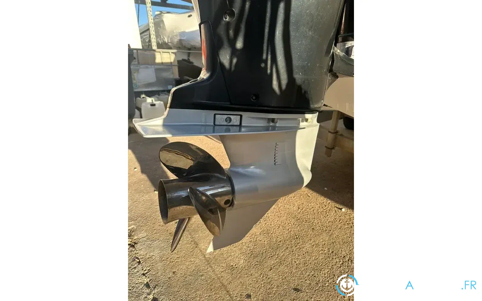 slider 4 Quicksilver 805 Sundeck