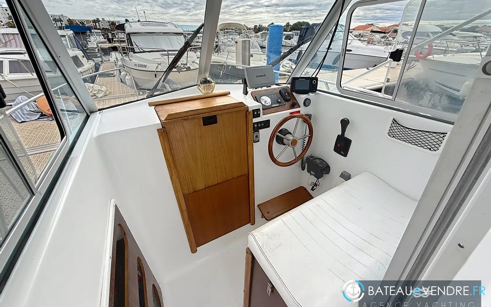 slider 12 Beneteau Antares 620