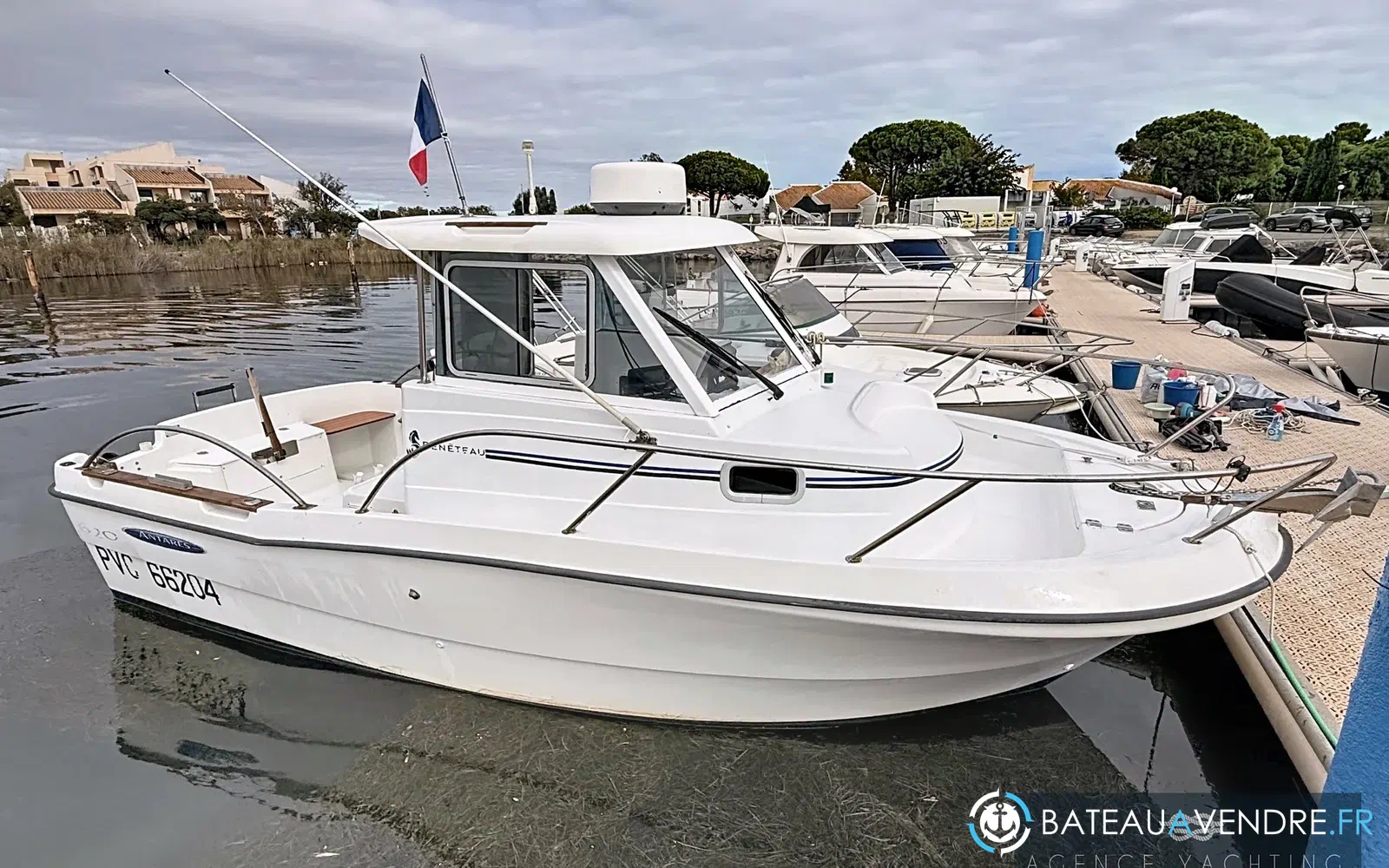 slider 1 Beneteau Antares 620
