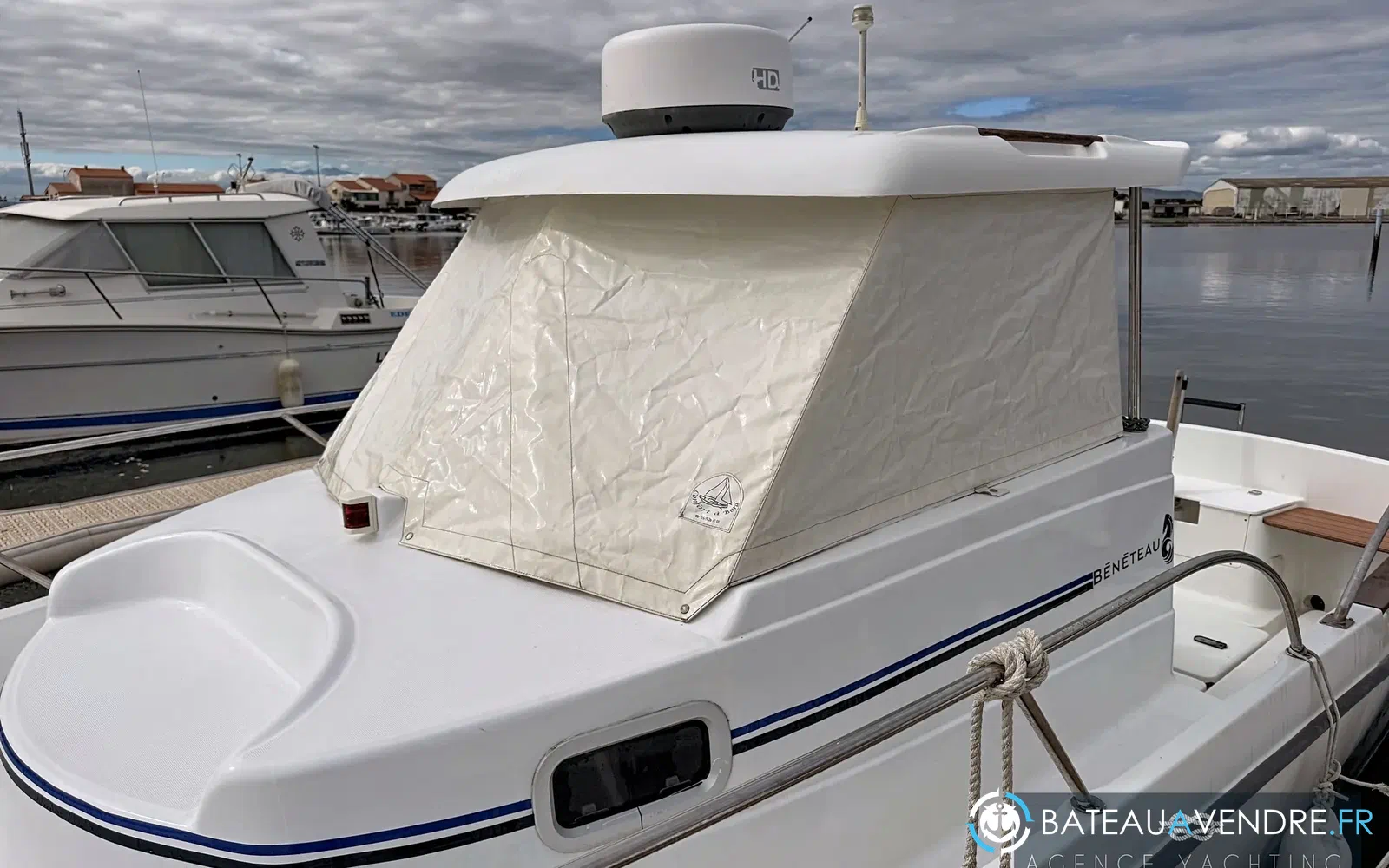 slider 21 Beneteau Antares 620