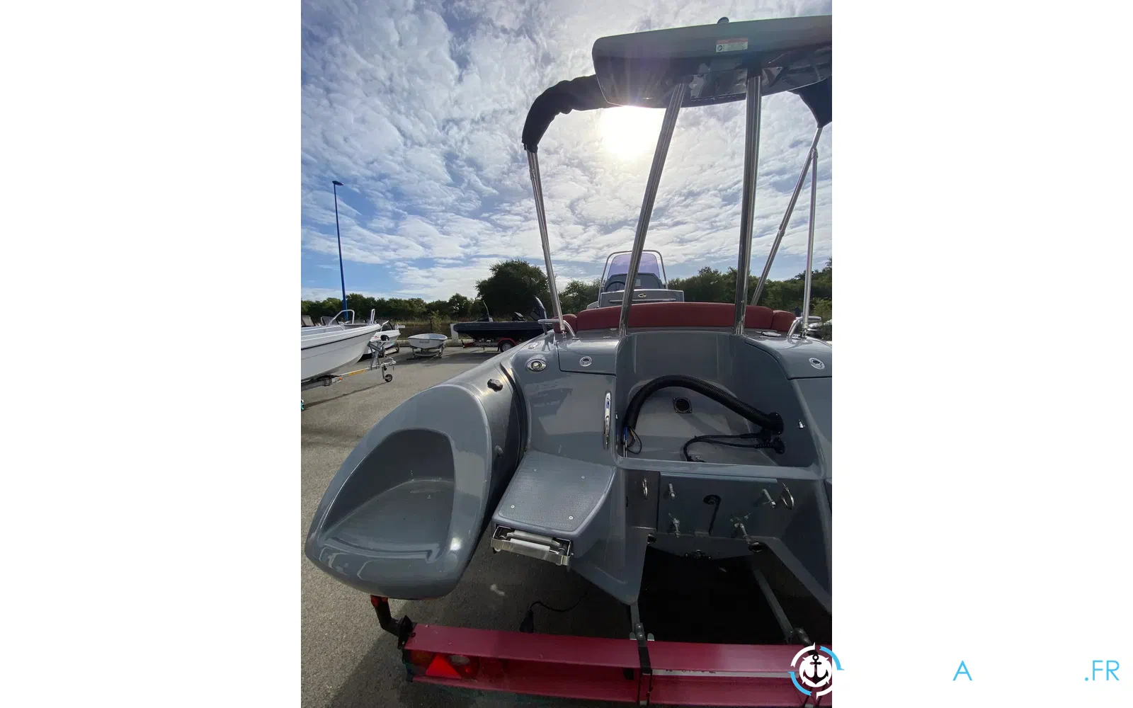 slider 9 Grand Golden Line G650