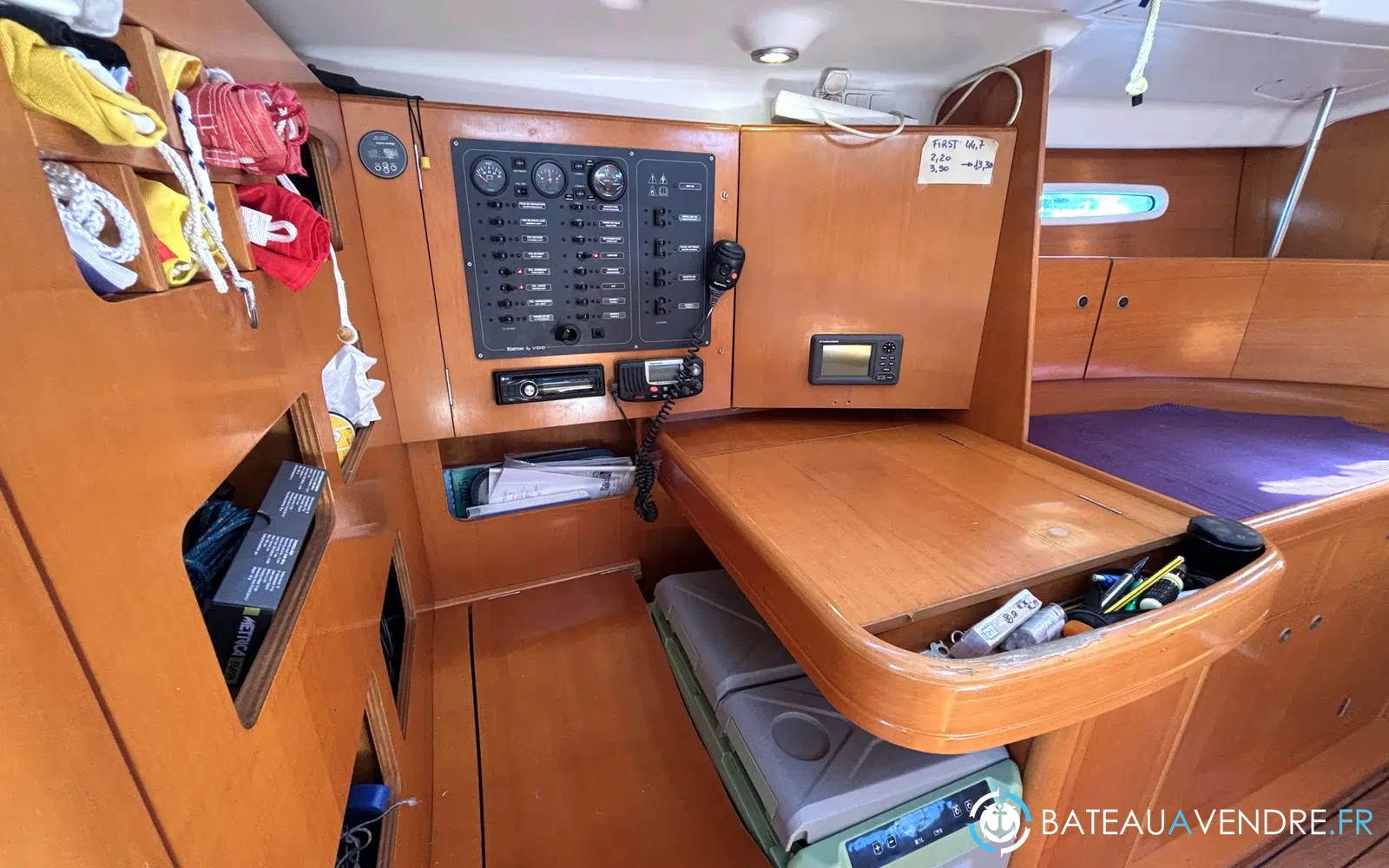 slider 29 Beneteau First 44.7
