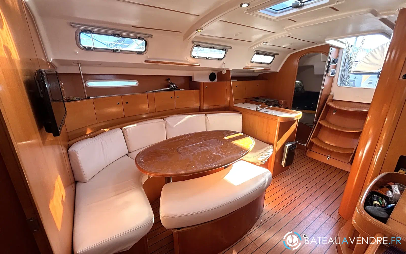 slider 26 Beneteau First 44.7