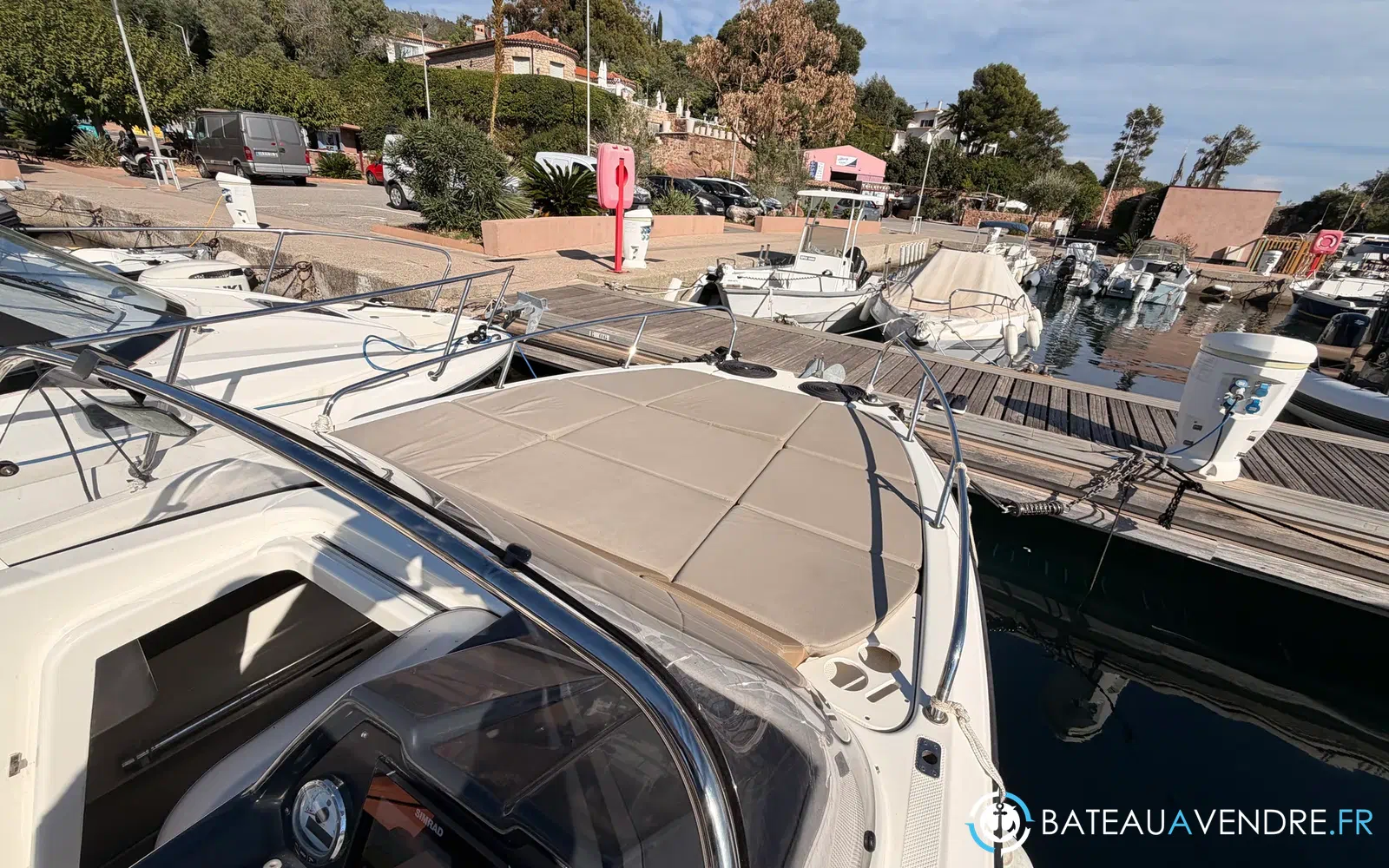 slider 24 Quicksilver Activ 755 Sundeck