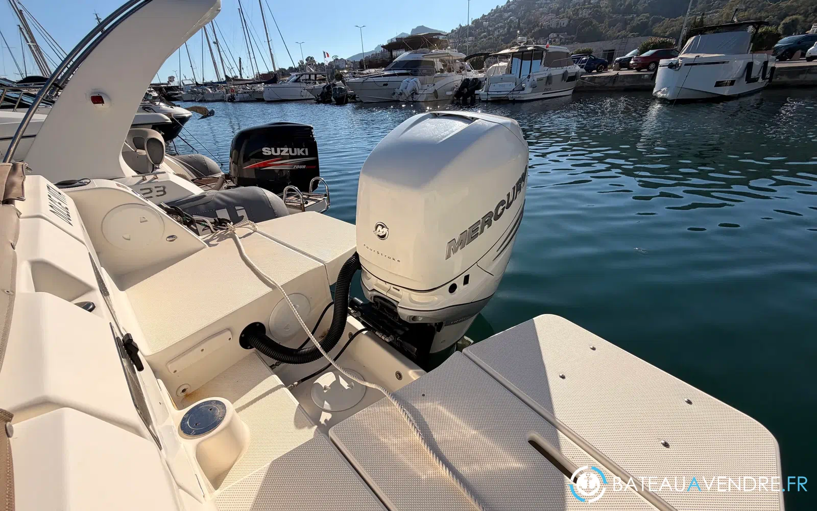 slider 30 Quicksilver Activ 755 Sundeck