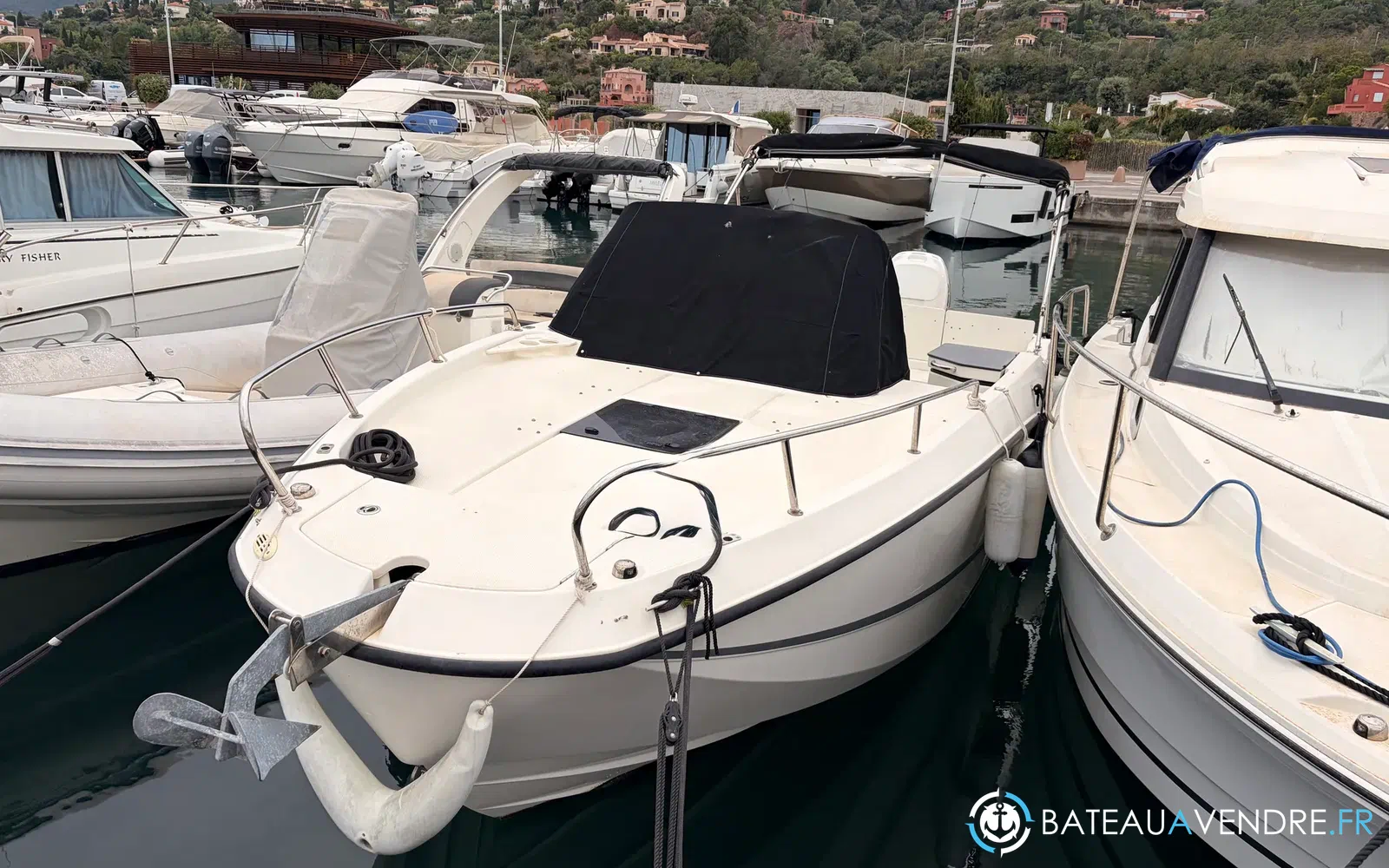 slider 1 Quicksilver Activ 755 Sundeck