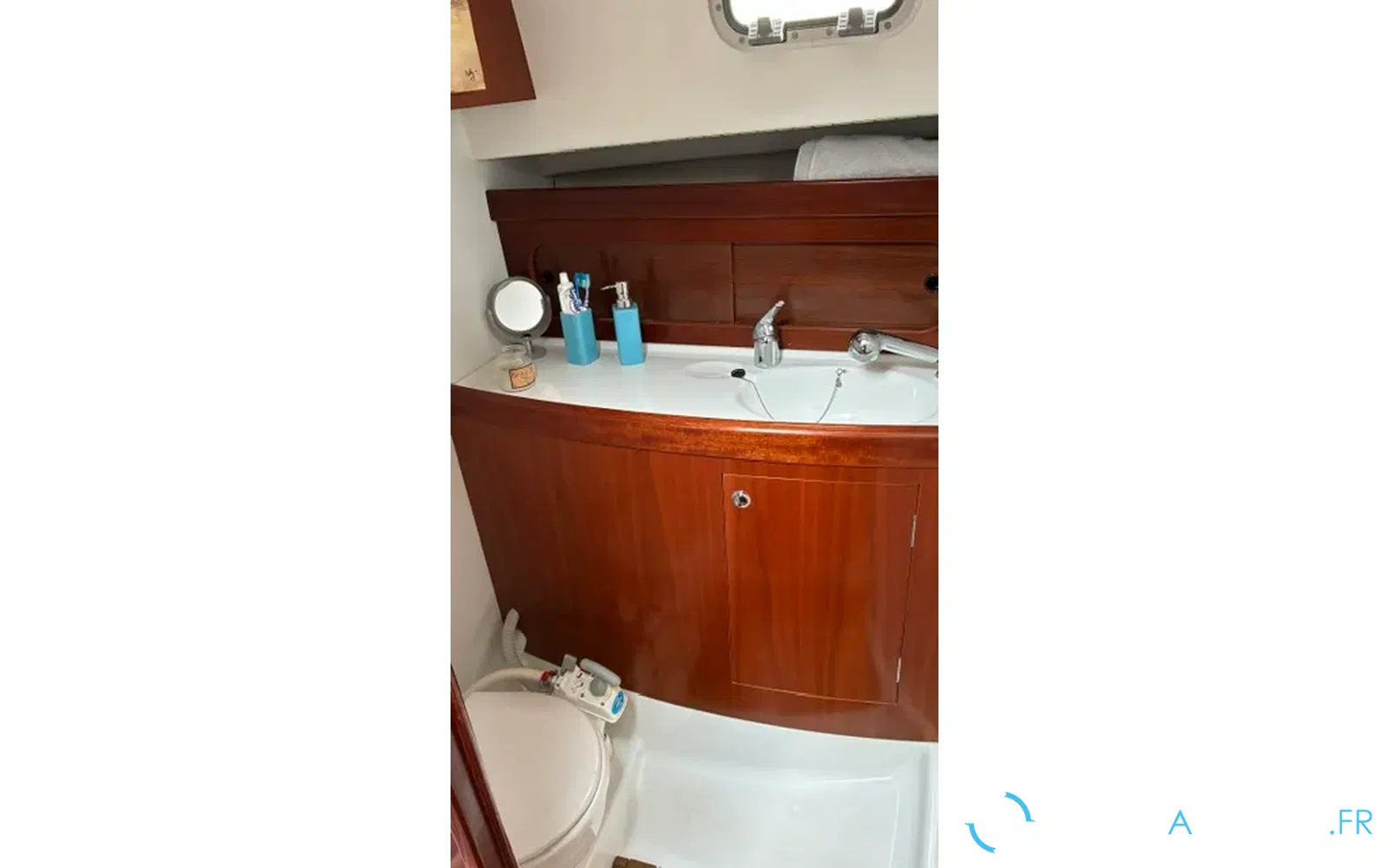 slider 8 Beneteau Antares Serie 9 Fly